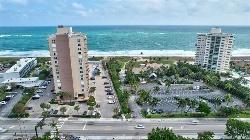 Image 66 of 77 For 2121 Ocean Blvd  603