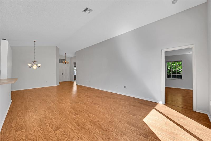 Image 10 of 67 For 8540 46th Dr