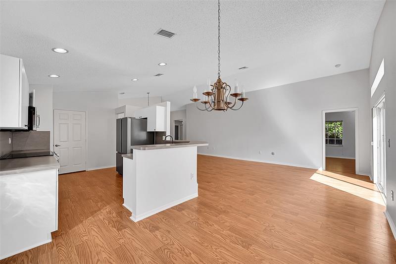 Image 13 of 67 For 8540 46th Dr