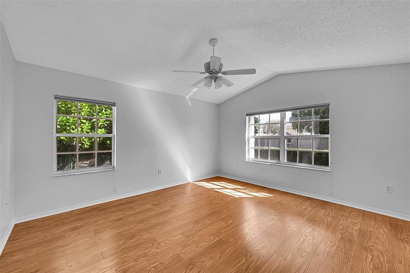 Image 21 of 67 For 8540 46th Dr