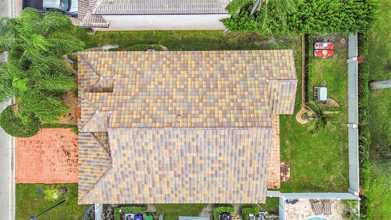 Image 3 of 67 For 8540 46th Dr