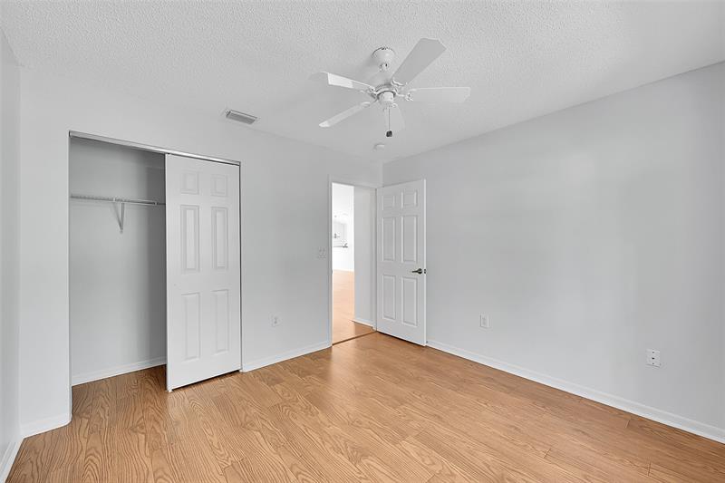 Image 31 of 67 For 8540 46th Dr