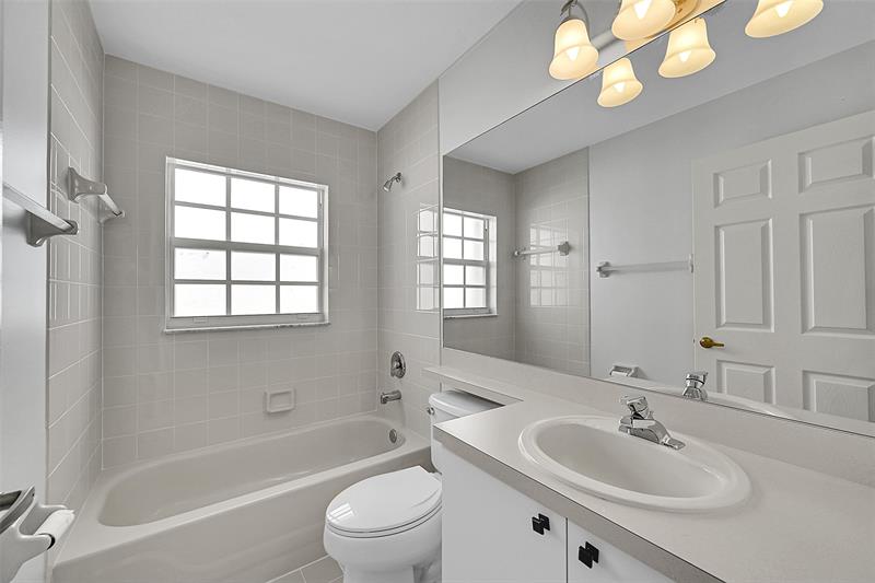 Image 32 of 67 For 8540 46th Dr