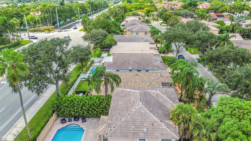 Image 44 of 67 For 8540 46th Dr