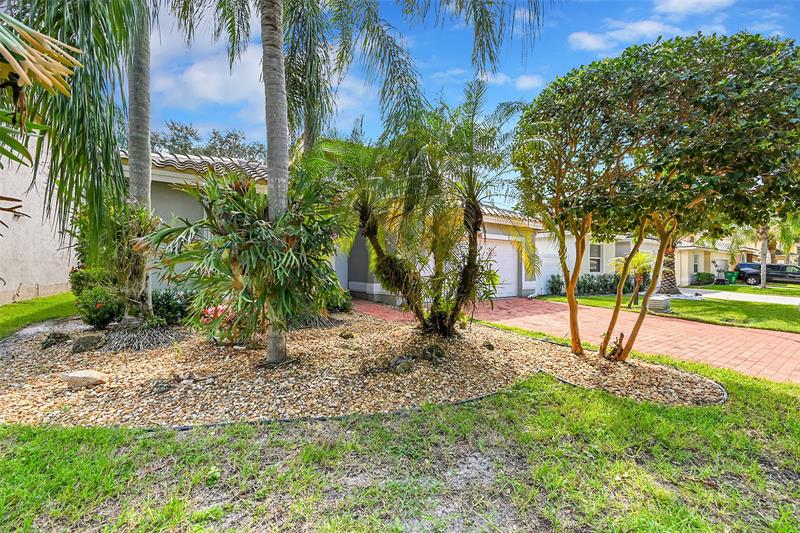 Image 49 of 67 For 8540 46th Dr