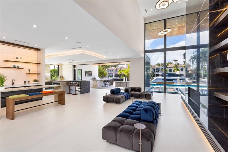 Image 10 of 74 For 2733 16th St