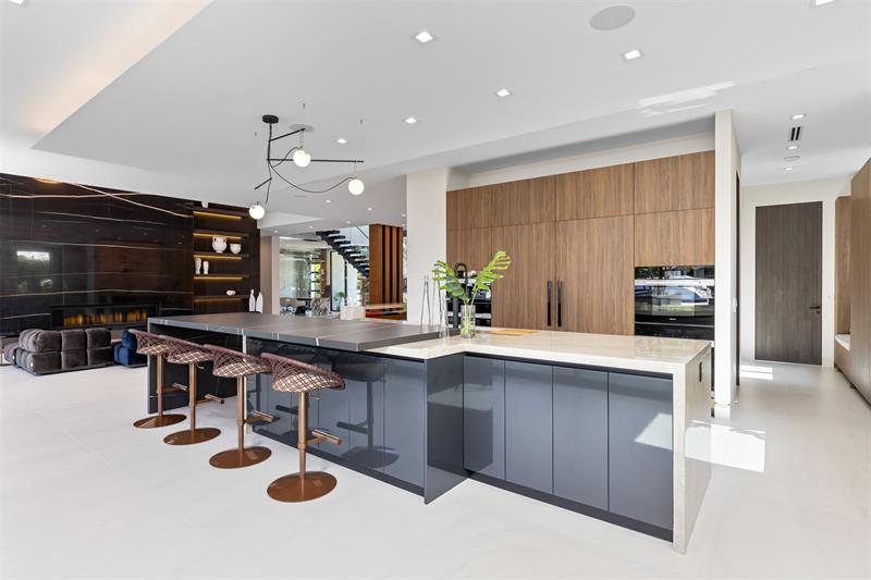 Image 19 of 74 For 2733 16th St