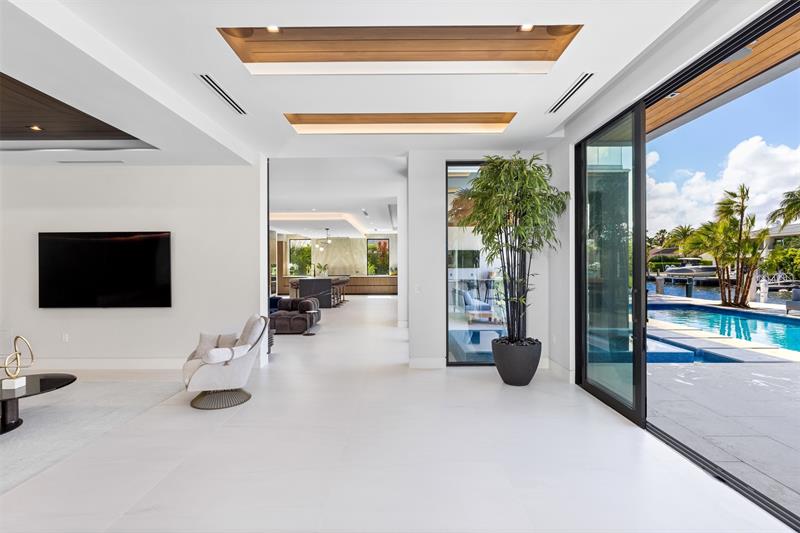 Image 25 of 74 For 2733 16th St