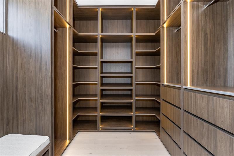 Image 44 of 74 For 2733 16th St