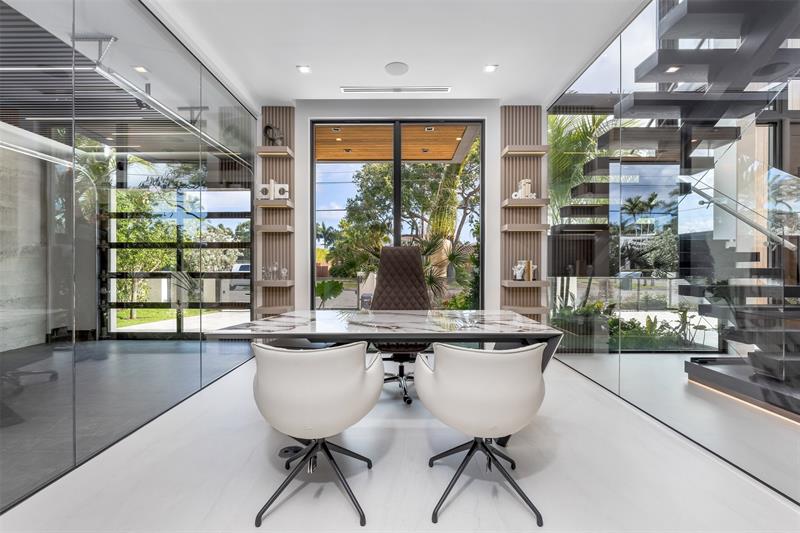 Image 56 of 74 For 2733 16th St