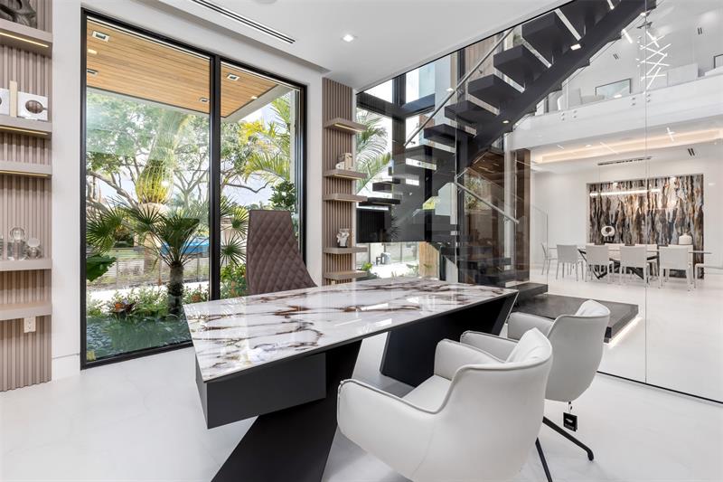 Image 57 of 74 For 2733 16th St