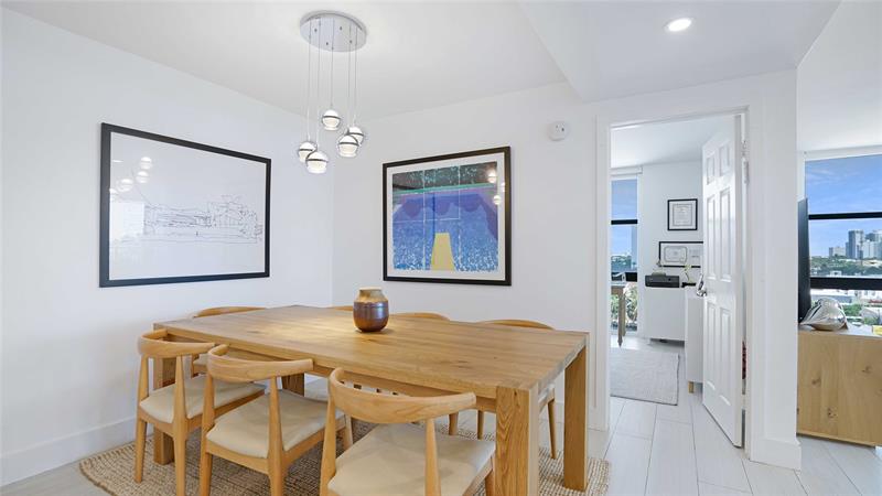 Image 18 of 48 For 3031 Ocean Blvd  806