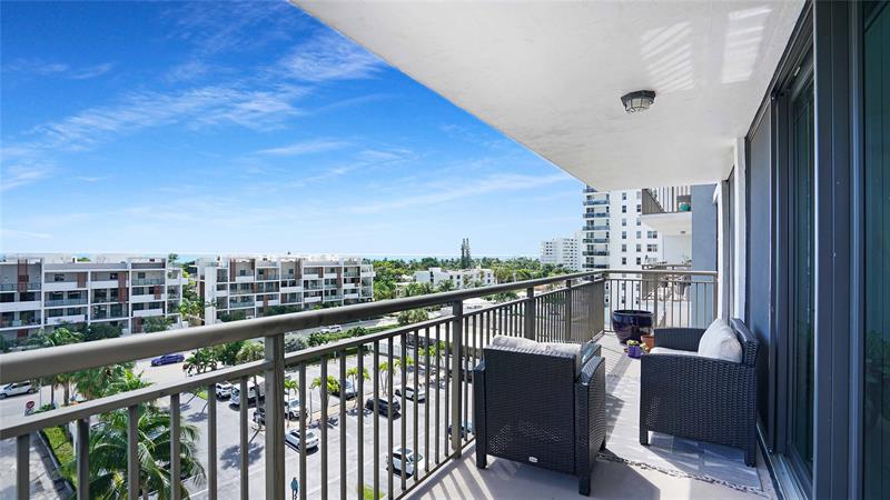 Image 34 of 48 For 3031 Ocean Blvd  806