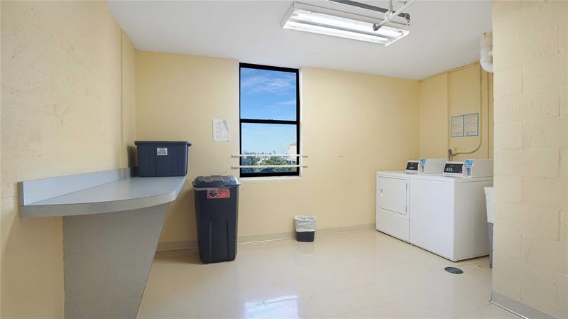 Image 42 of 48 For 3031 Ocean Blvd  806