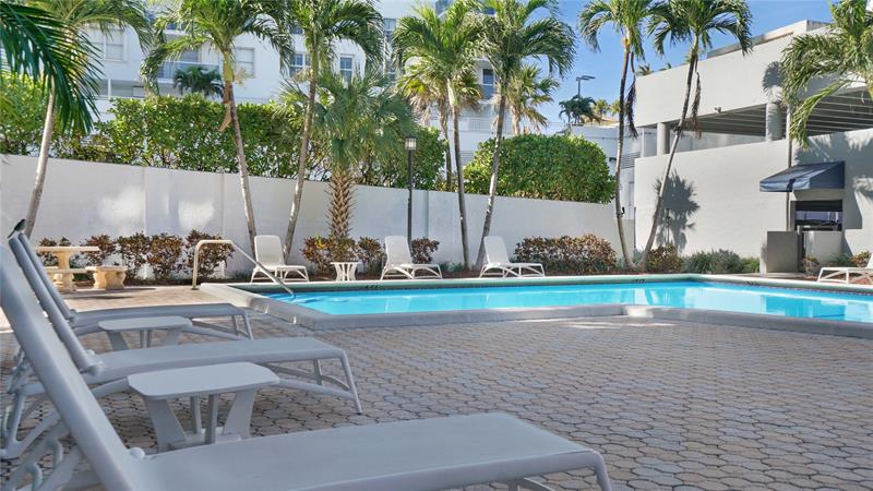 Image 47 of 48 For 3031 Ocean Blvd  806