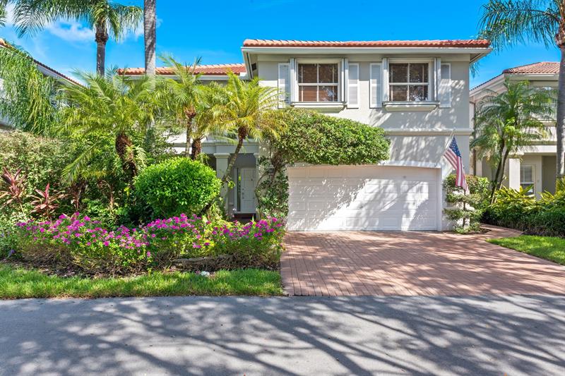 Details for 1085 Lake St, Hollywood, FL 33019