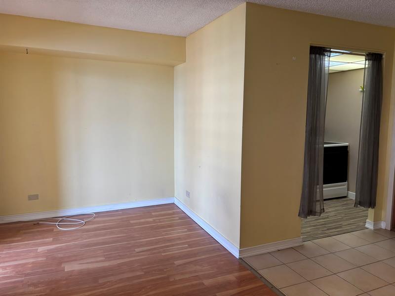 Image 12 of 32 For 250 174th St  1710