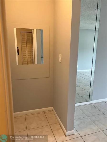 Image 22 of 41 For 4131 88th Ave  206