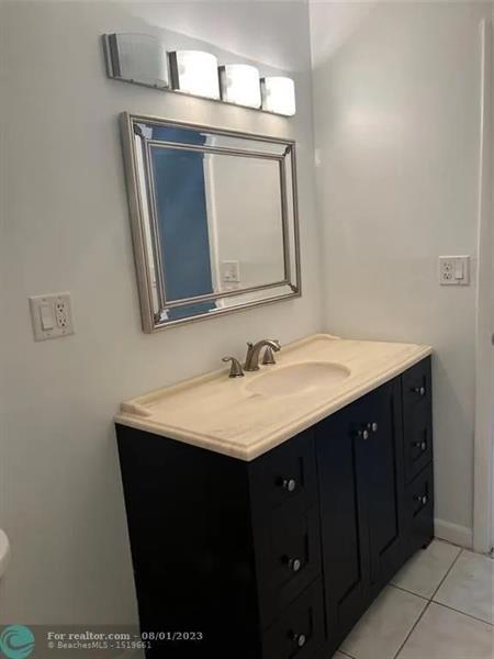 Image 26 of 41 For 4131 88th Ave  206