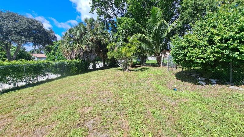 Image 6 of 9 For 2622 82nd Ter  N