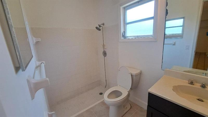 Image 7 of 9 For 2622 82nd Ter  N