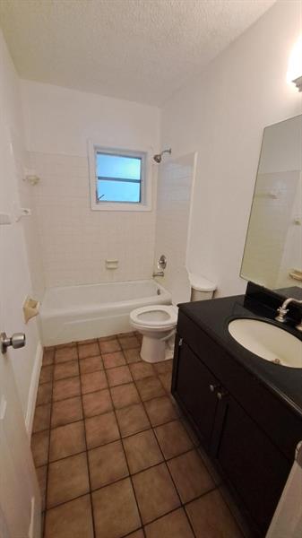 Image 8 of 9 For 2622 82nd Ter  N