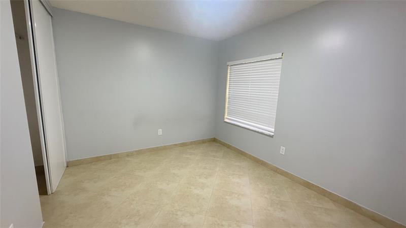 Image 4 of 10 For 10661 Nw 14th Street  241