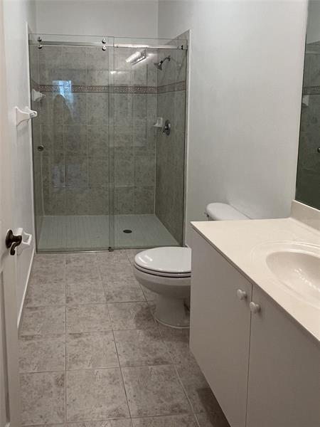 Image 14 of 21 For 2904 Crestwood Ter  4104