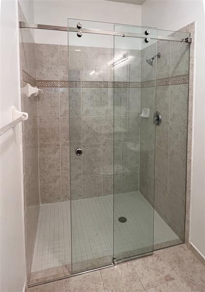 Image 20 of 21 For 2904 Crestwood Ter  4104