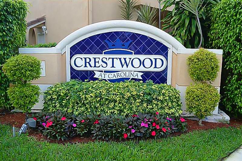 Image 3 of 21 For 2904 Crestwood Ter  4104