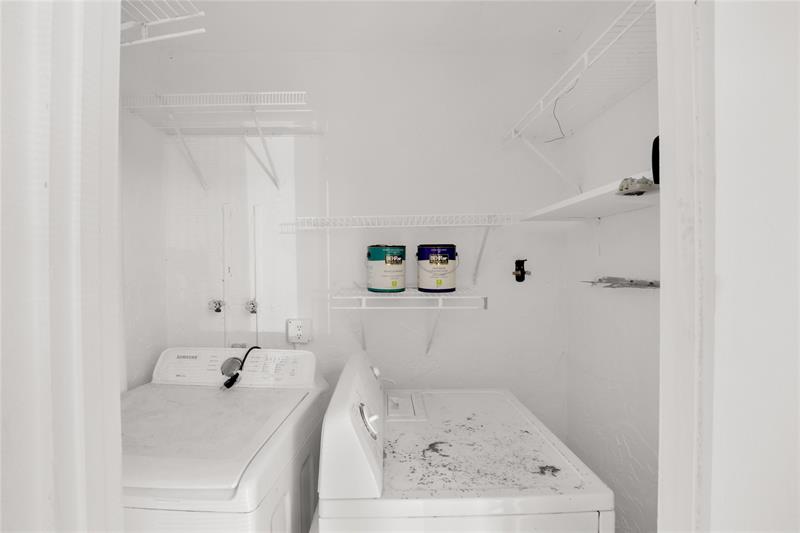 Image 16 of 17 For 516 Osprey Dr  15a