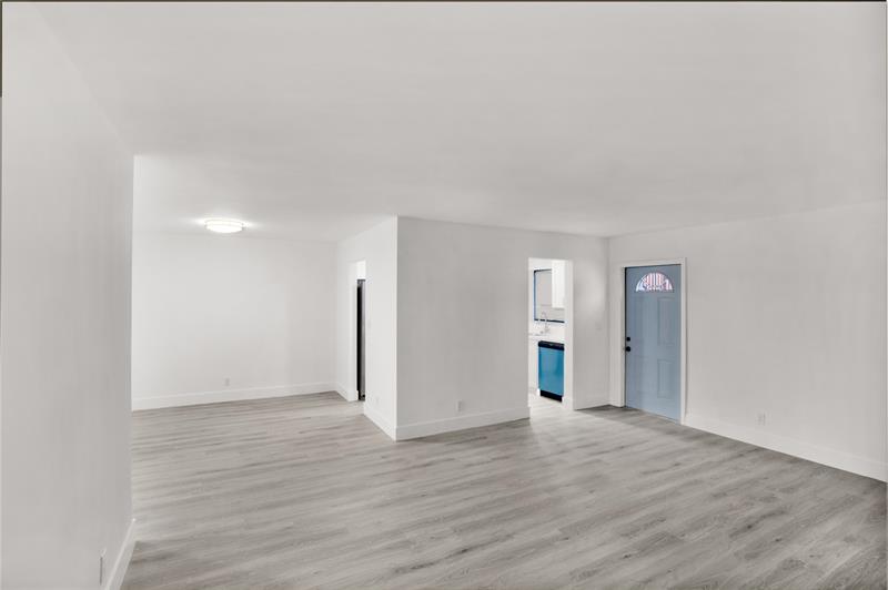 Image 3 of 17 For 516 Osprey Dr  15a