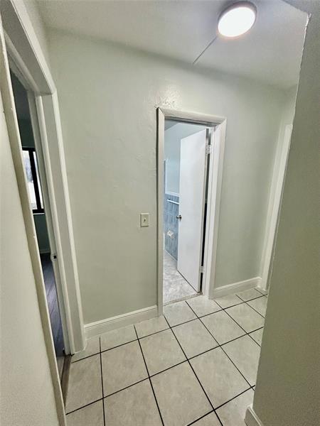 Image 6 of 15 For 2252 183 St  4