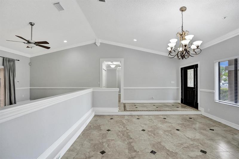 Image 68 of 76 For 5426 61st Ave