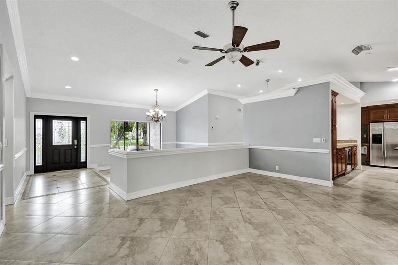 Image 74 of 76 For 5426 61st Ave