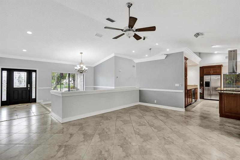 Image 75 of 76 For 5426 61st Ave