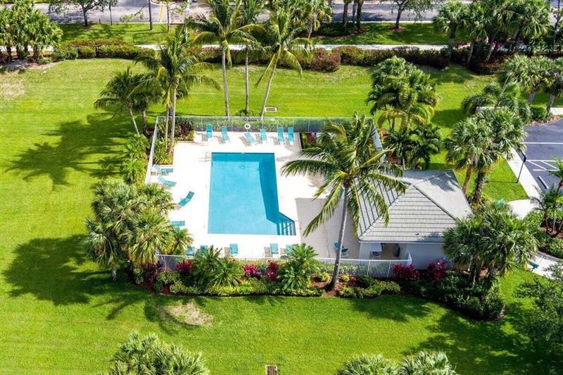 Image 11 of 23 For 806 Rocky Bayou Ter