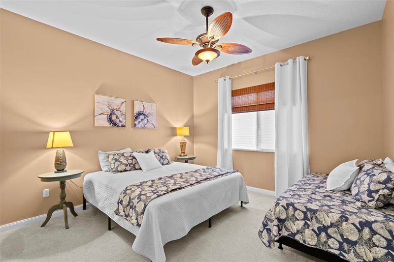 Image 22 of 40 For 23 Harbour Isle Dr  102