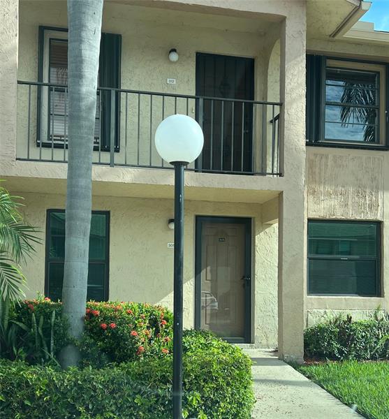 Image 3 of 20 For 9466 Boca Cove Cir 305