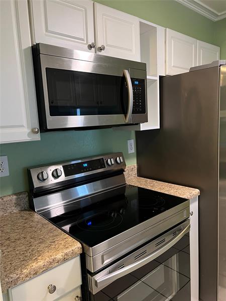 Image 7 of 20 For 9466 Boca Cove Cir 305