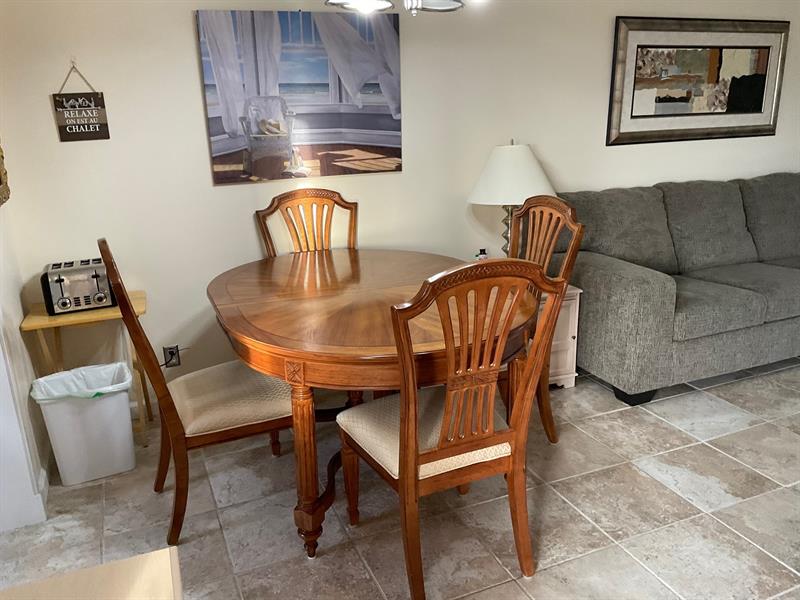 Image 4 of 12 For 2607 Dudley Dr W  E