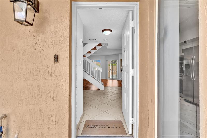 Details for 7903 7th Ct  , Plantation, FL 33324