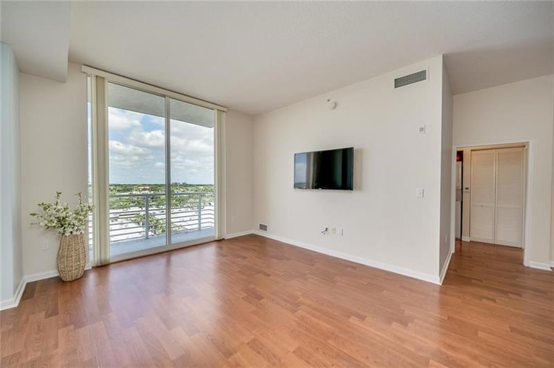 Image 13 of 24 For 2775 187th St  Ph11