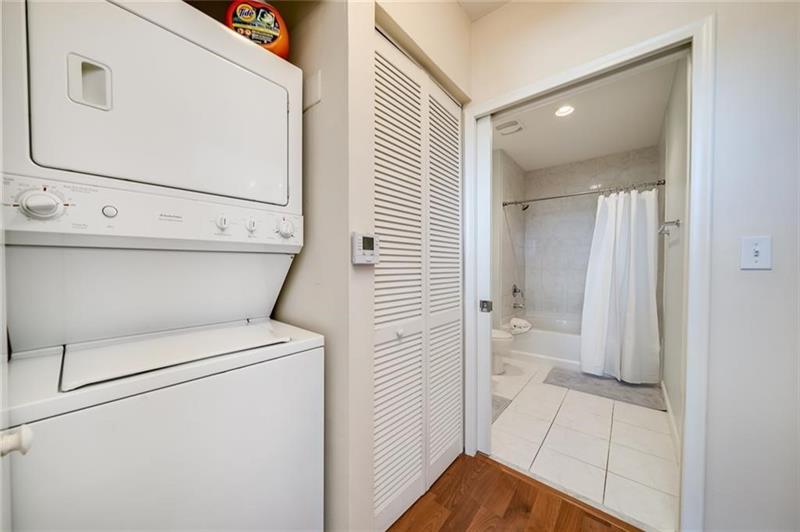 Image 20 of 24 For 2775 187th St  Ph11