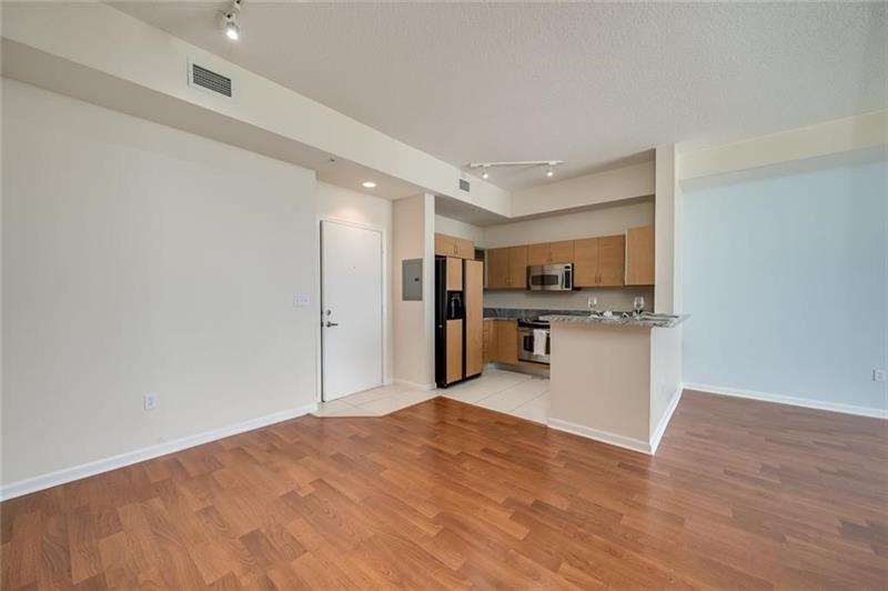 Image 7 of 24 For 2775 187th St  Ph11