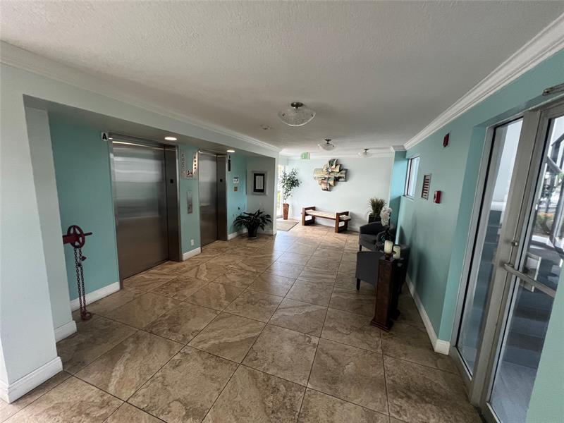 Image 12 of 35 For 6400 2nd Ave  323