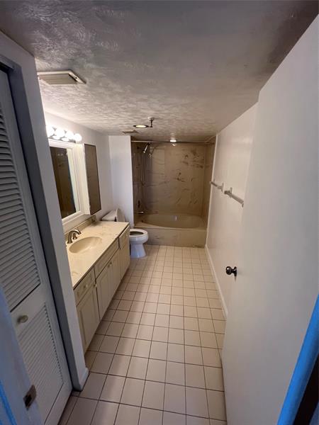 Image 28 of 35 For 6400 2nd Ave  323