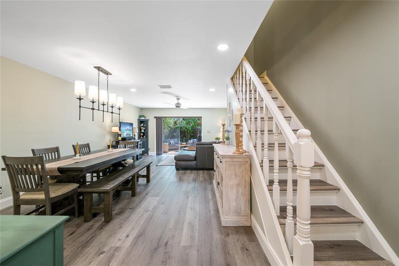 Image 6 of 27 For 3020 Oakland Forest Dr  3003