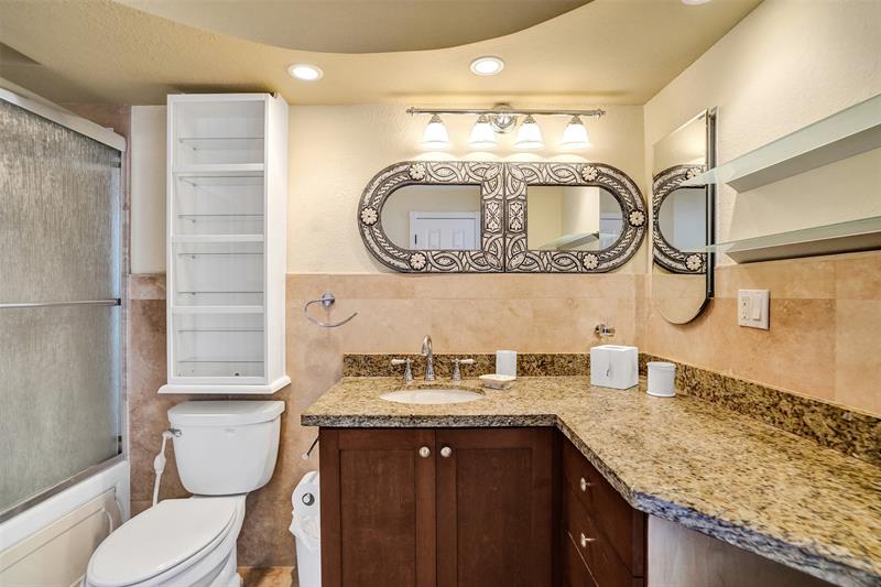 Image 23 of 49 For 3015 Ocean Blvd  15j