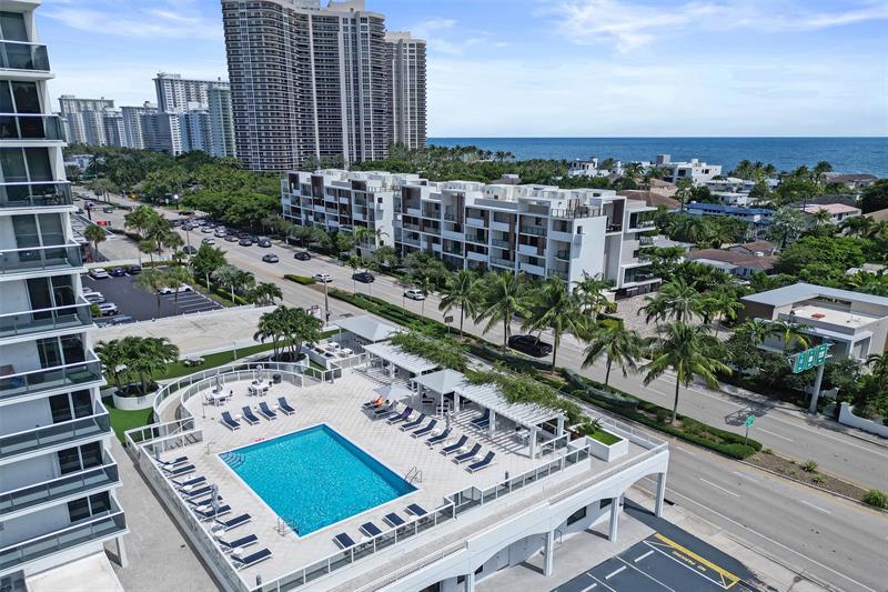 Image 35 of 49 For 3015 Ocean Blvd  15j
